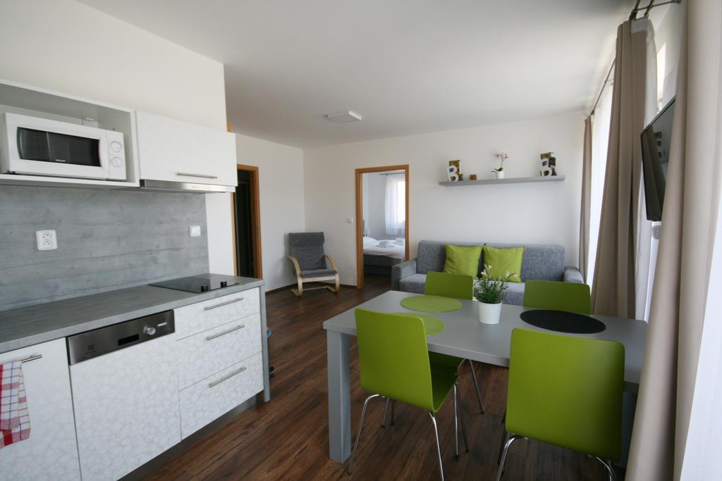 Apartmány Apollon Resort Lednice Exterior foto